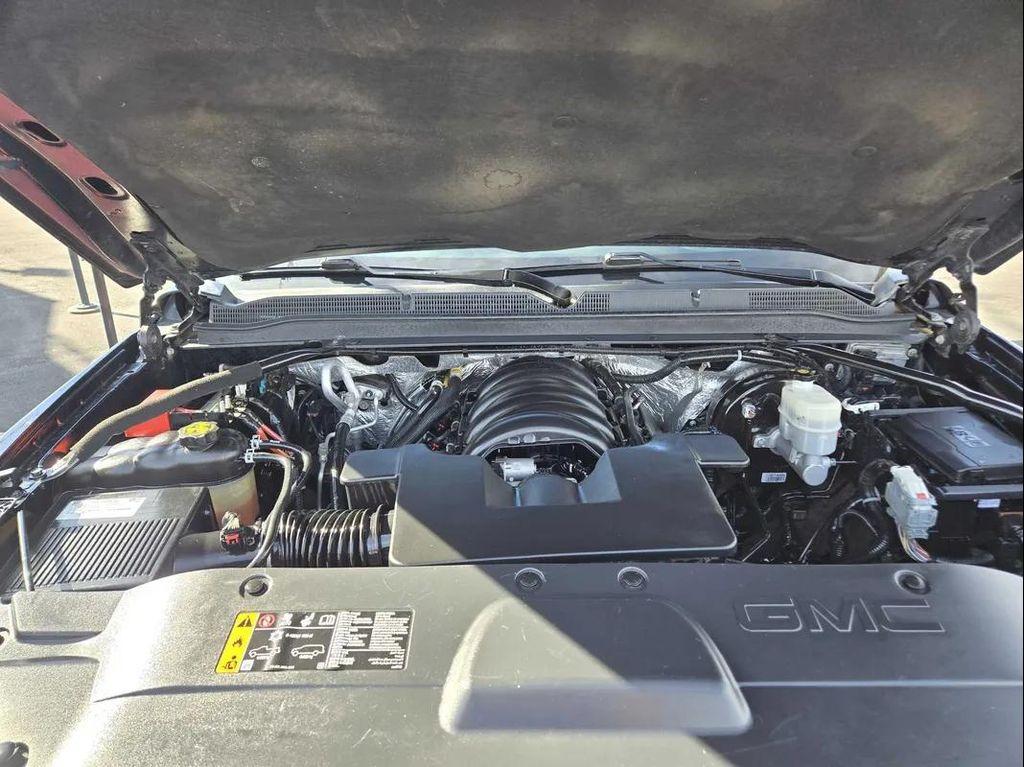 used 2017 GMC Yukon car