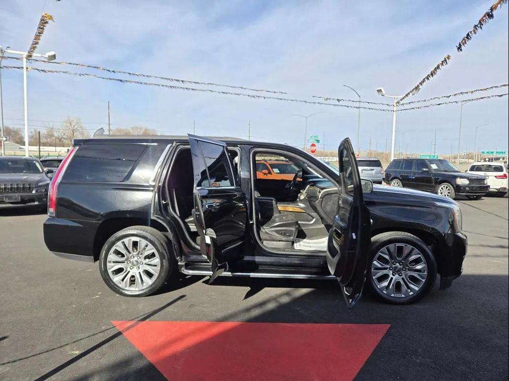 used 2017 GMC Yukon car