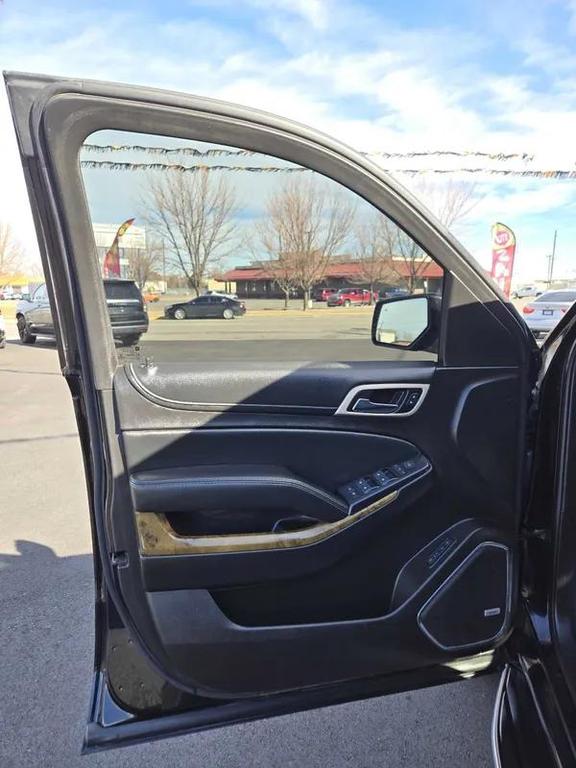 used 2017 GMC Yukon car