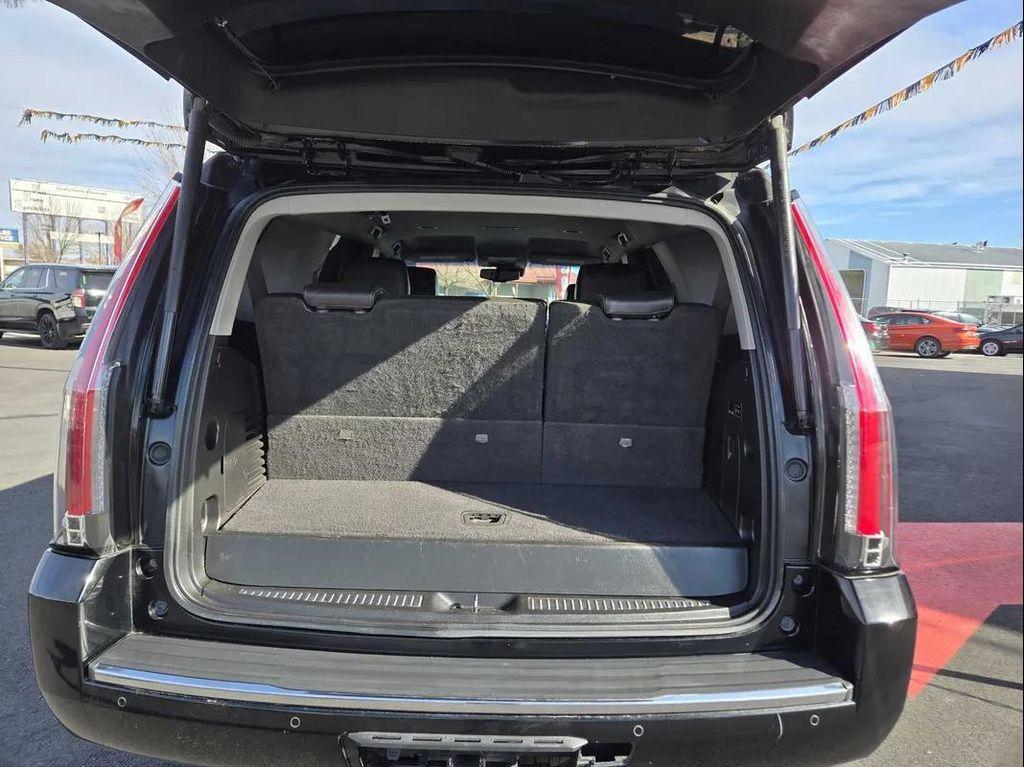 used 2017 GMC Yukon car