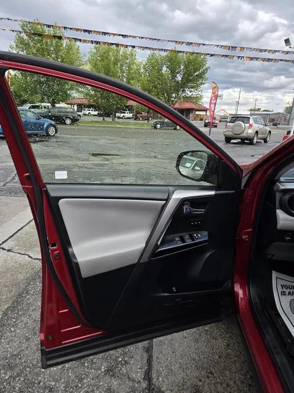 used 2018 Toyota RAV4 Hybrid car, priced at $21,977