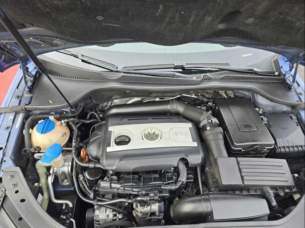 used 2012 Volkswagen Eos car, priced at $7,777