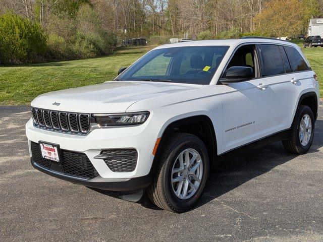 new 2026 Jeep Grand Cherokee car, priced at $44,430