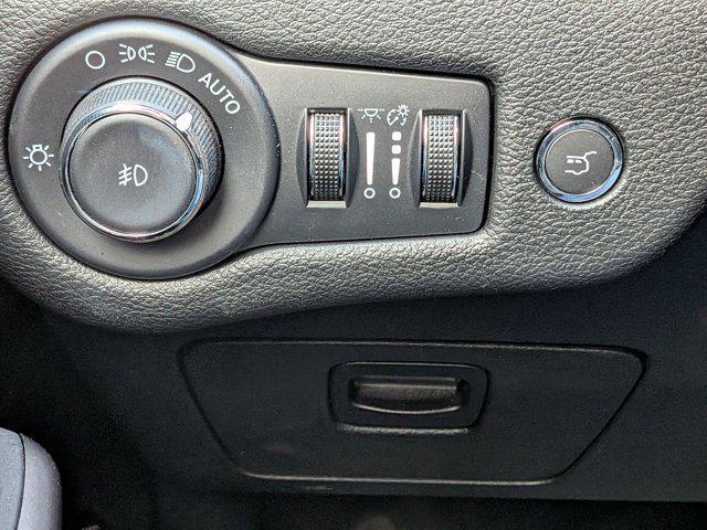 used 2022 Jeep Cherokee car, priced at $25,500