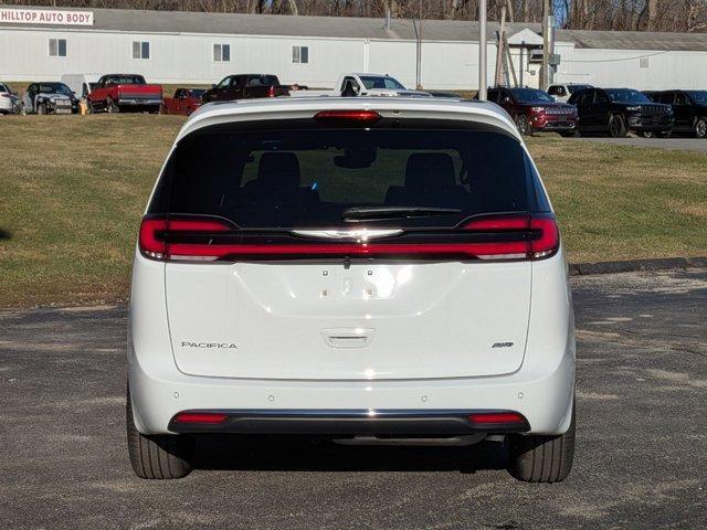 new 2026 Chrysler Pacifica car, priced at $51,717