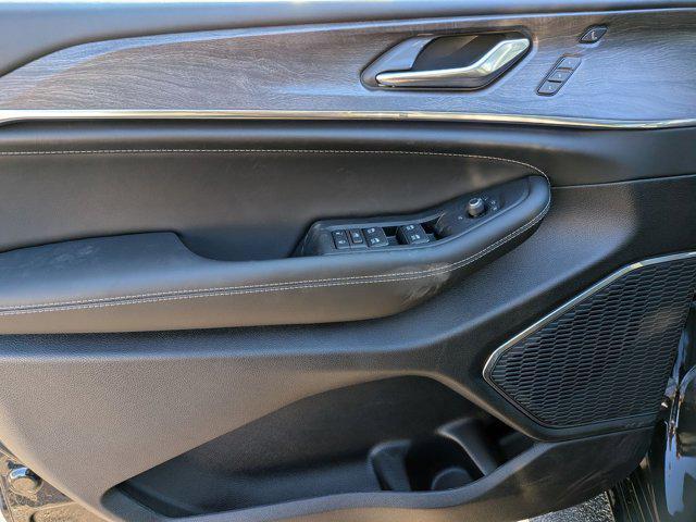 new 2025 Jeep Grand Cherokee L car, priced at $63,807