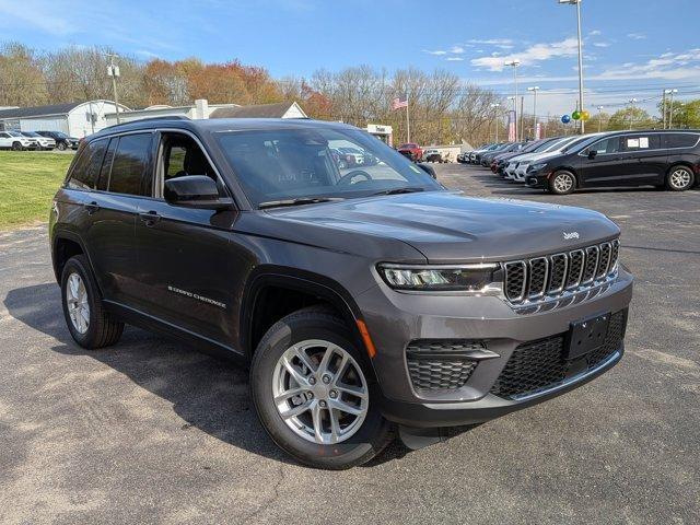 new 2026 Jeep Grand Cherokee car, priced at $44,470