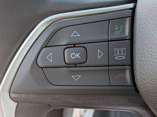 new 2025 Jeep Grand Cherokee car, priced at $46,853