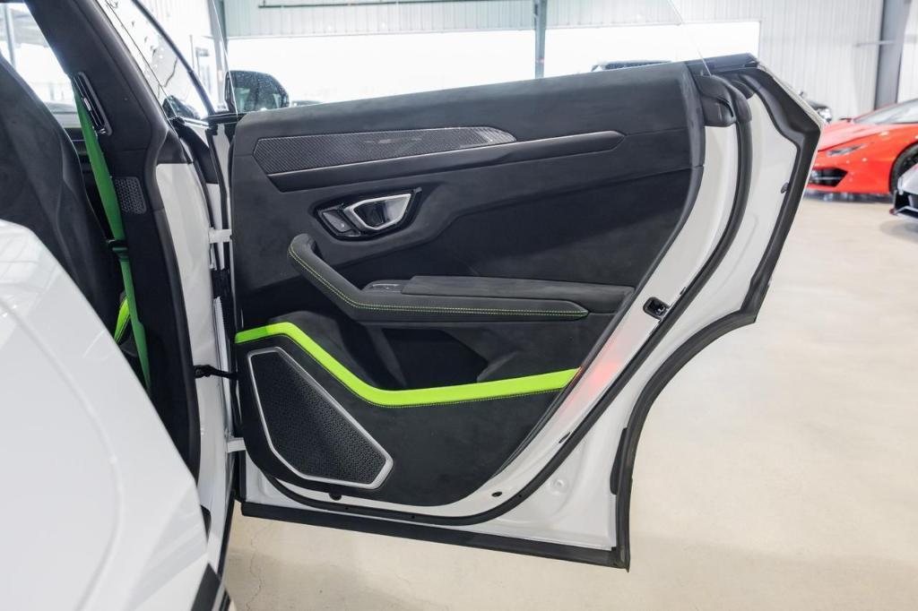 used 2024 Lamborghini Urus car, priced at $297,419