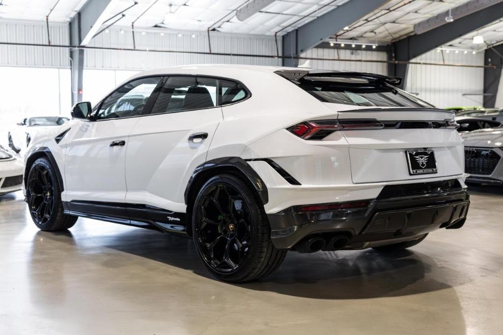 used 2024 Lamborghini Urus car, priced at $297,419