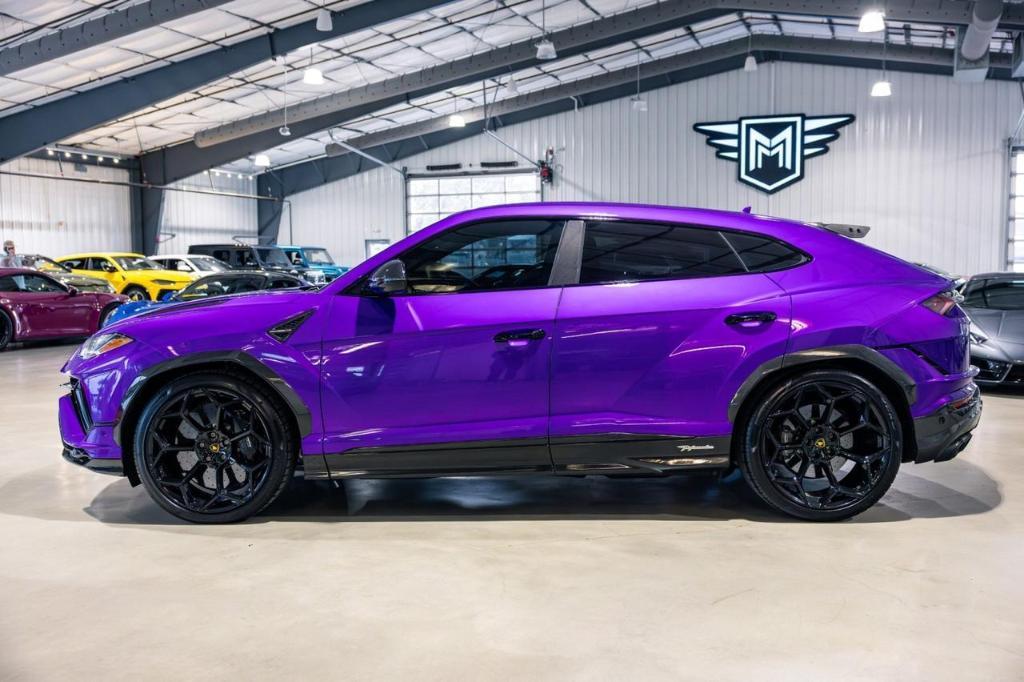 used 2024 Lamborghini Urus car, priced at $319,914