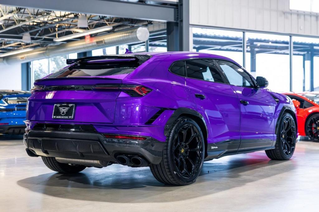 used 2024 Lamborghini Urus car, priced at $319,914