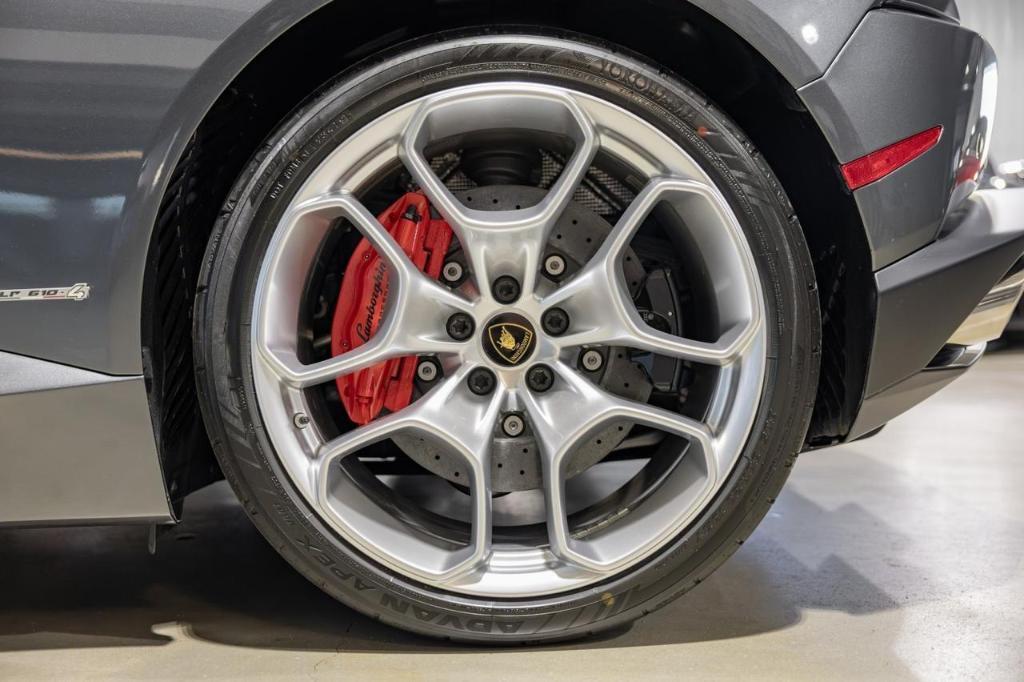 used 2015 Lamborghini Huracan car, priced at $239,914