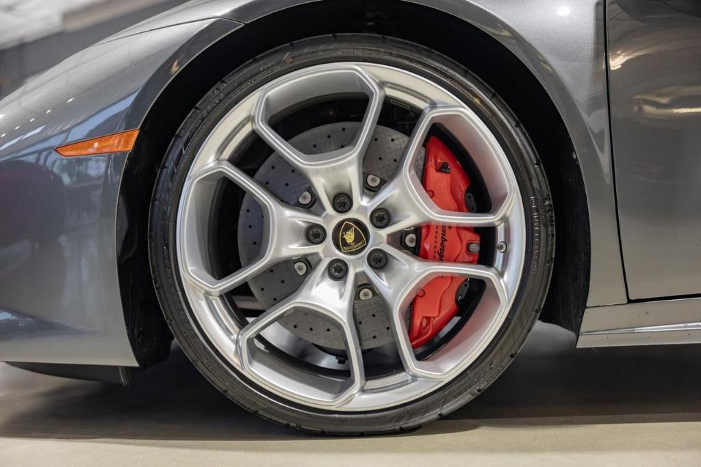 used 2015 Lamborghini Huracan car, priced at $239,914