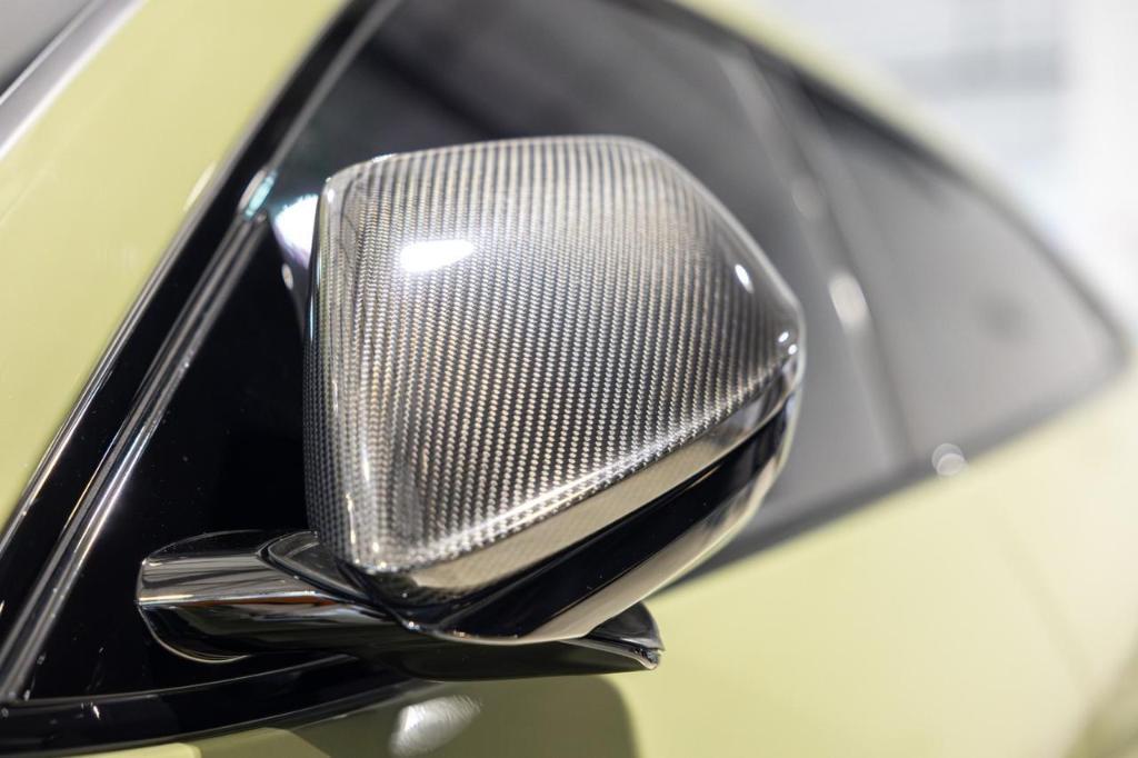 used 2024 Lamborghini Urus car, priced at $317,317