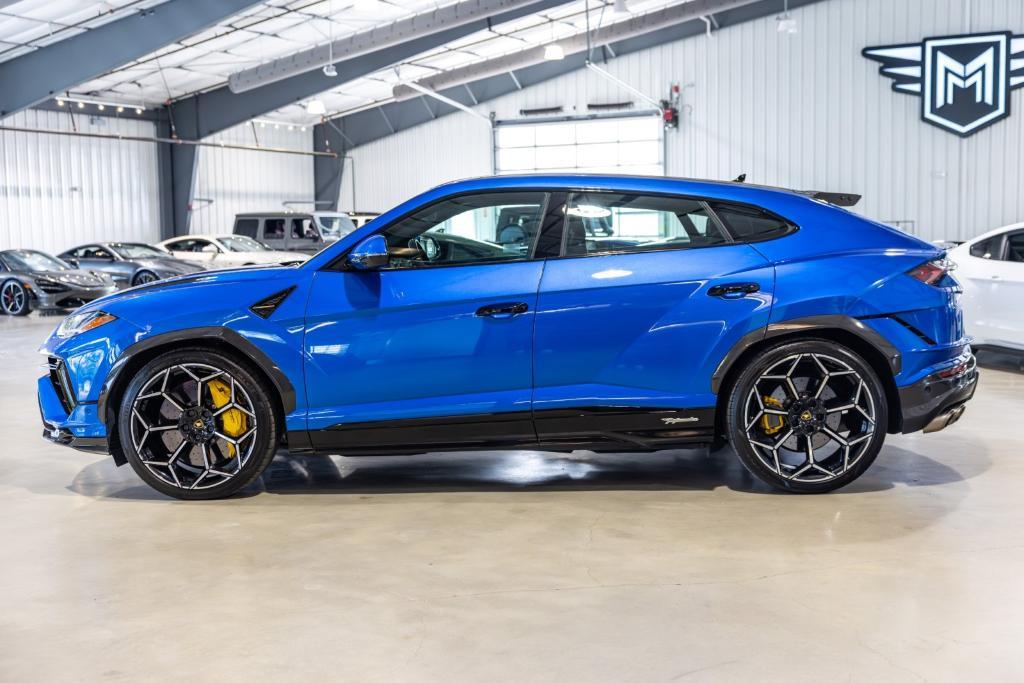 used 2024 Lamborghini Urus car, priced at $306,529