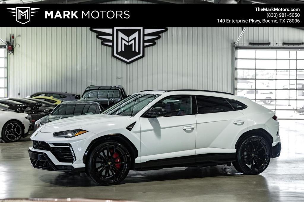 used 2022 Lamborghini Urus car, priced at $185,927