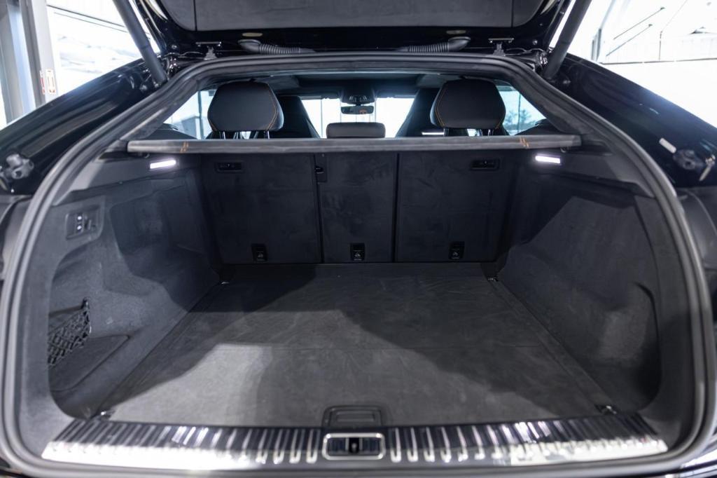 used 2019 Lamborghini Urus car, priced at $192,919