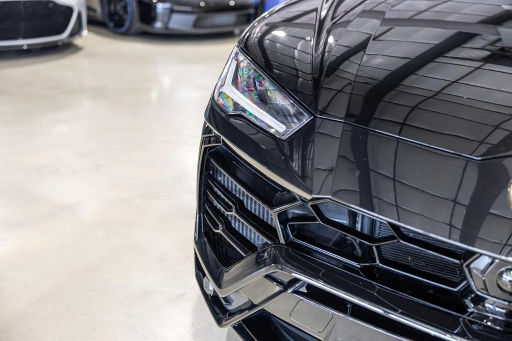 used 2019 Lamborghini Urus car, priced at $192,919