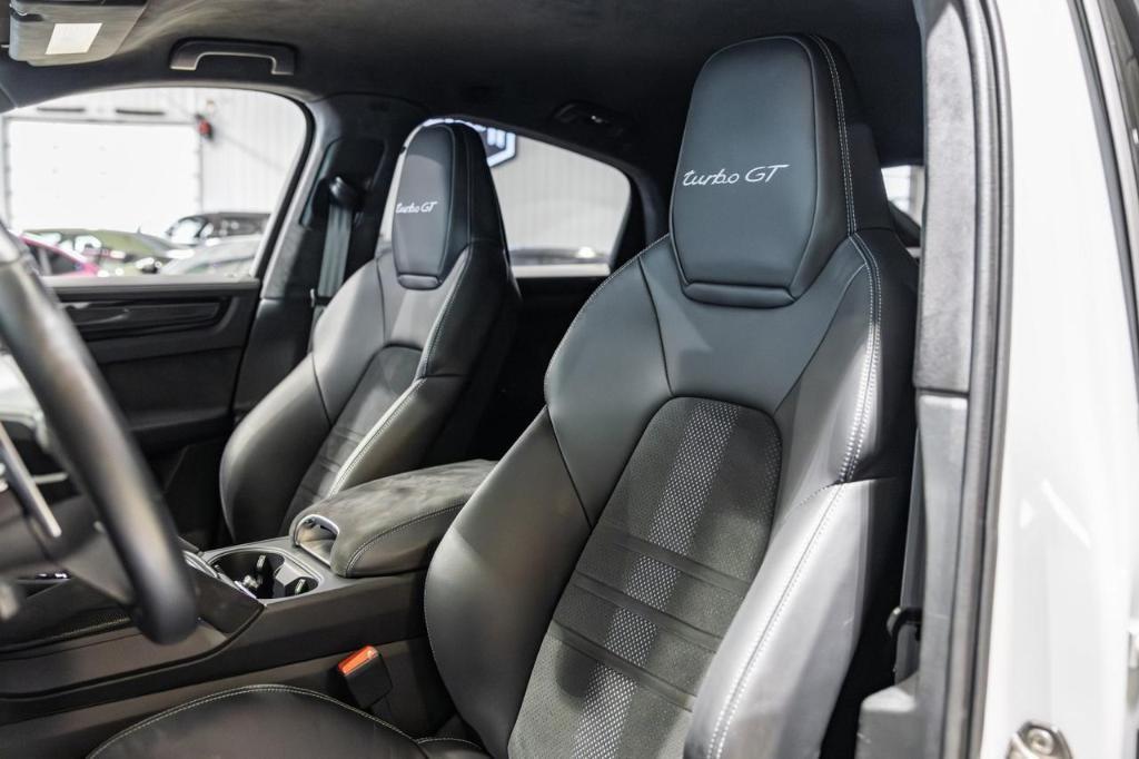 used 2022 Porsche Cayenne car, priced at $132,919