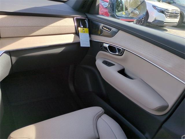 new 2026 Volvo XC90 Plug-In Hybrid car, priced at $81,195