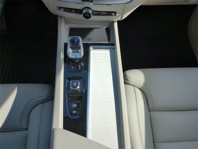 new 2026 Volvo XC60 Plug-In Hybrid car, priced at $72,235