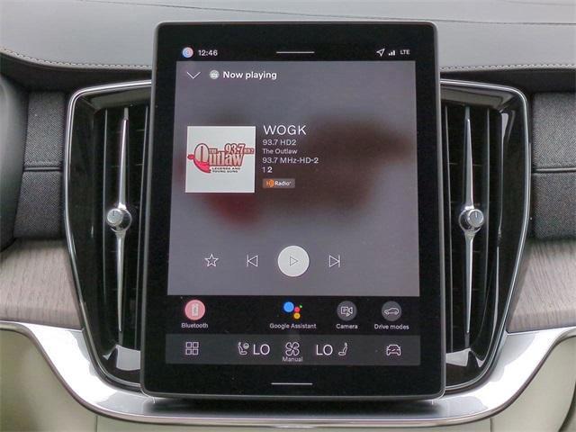 new 2026 Volvo XC90 Plug-In Hybrid car, priced at $82,125