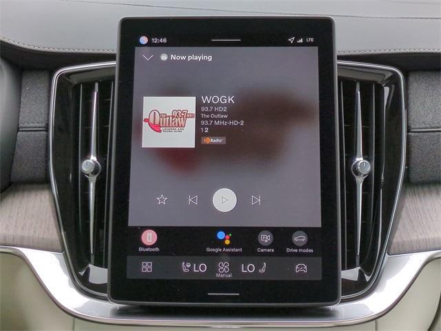 new 2026 Volvo XC90 Plug-In Hybrid car, priced at $82,125