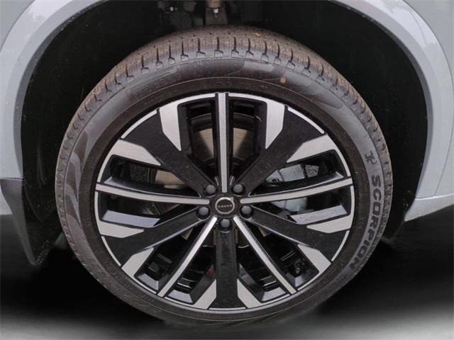 new 2026 Volvo XC90 car, priced at $68,325