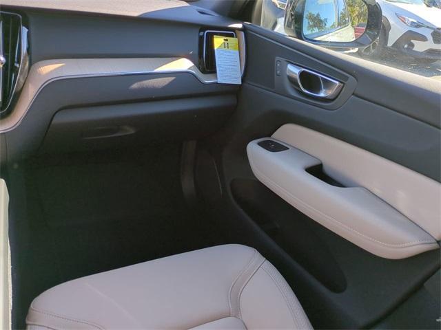 new 2026 Volvo XC60 car, priced at $54,985