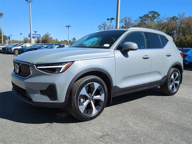 new 2025 Volvo XC40 car, priced at $44,485