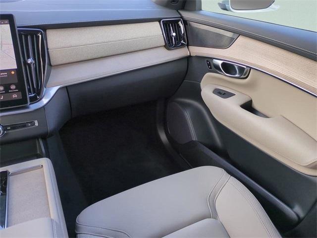 new 2026 Volvo XC90 car, priced at $68,325