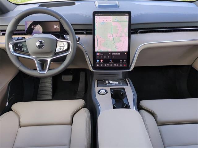new 2025 Volvo EX90 car, priced at $78,440