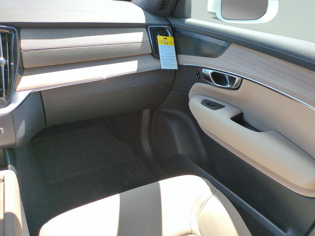 new 2026 Volvo XC90 Plug-In Hybrid car, priced at $81,842