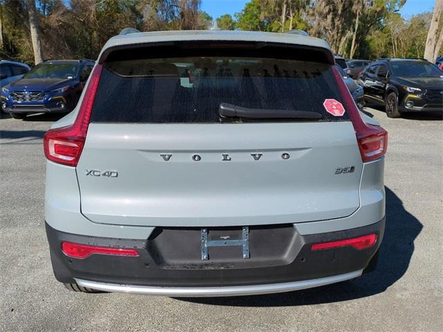 new 2025 Volvo XC40 car, priced at $44,485