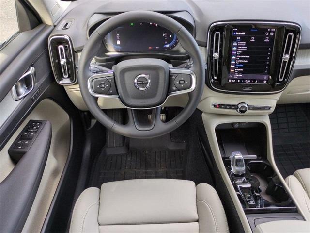 new 2025 Volvo XC40 car, priced at $47,315