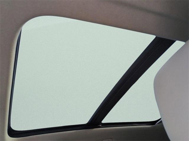 new 2025 Volvo XC40 car, priced at $47,315