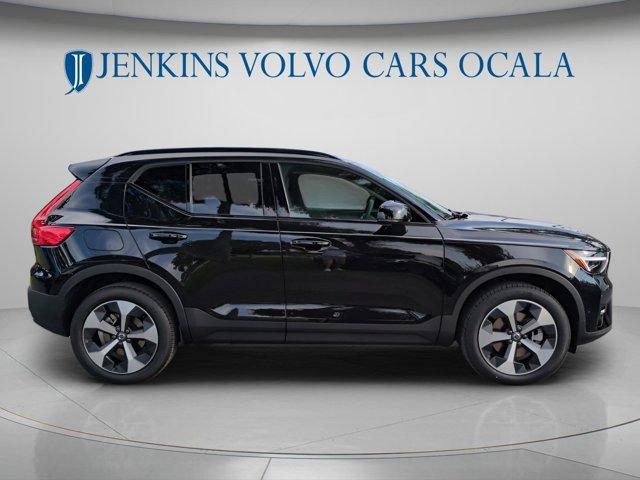 new 2025 Volvo XC40 car, priced at $39,618