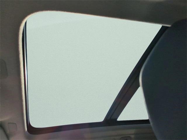 new 2025 Volvo XC40 car, priced at $44,465