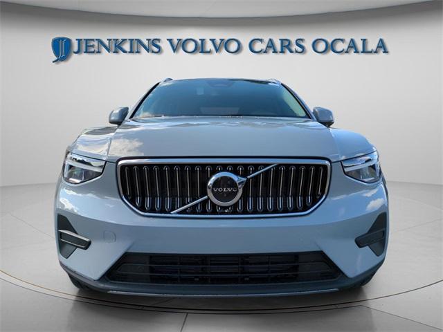 new 2025 Volvo XC40 car, priced at $44,465