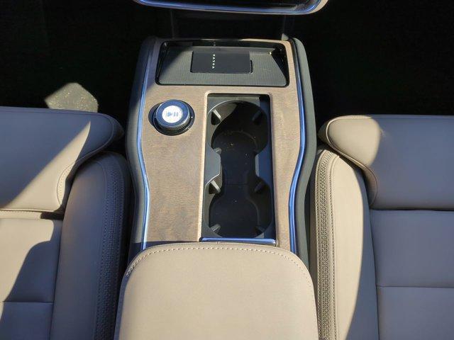 new 2025 Volvo EX90 car, priced at $86,640