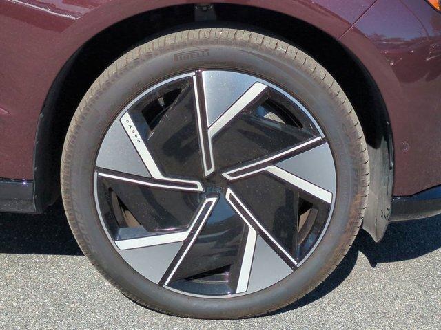 new 2025 Volvo EX90 car, priced at $86,640