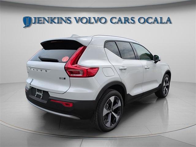 new 2025 Volvo XC40 car, priced at $45,015