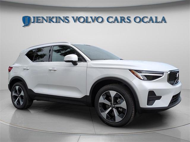 new 2025 Volvo XC40 car, priced at $45,015