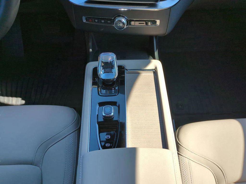 new 2026 Volvo XC90 car, priced at $71,792