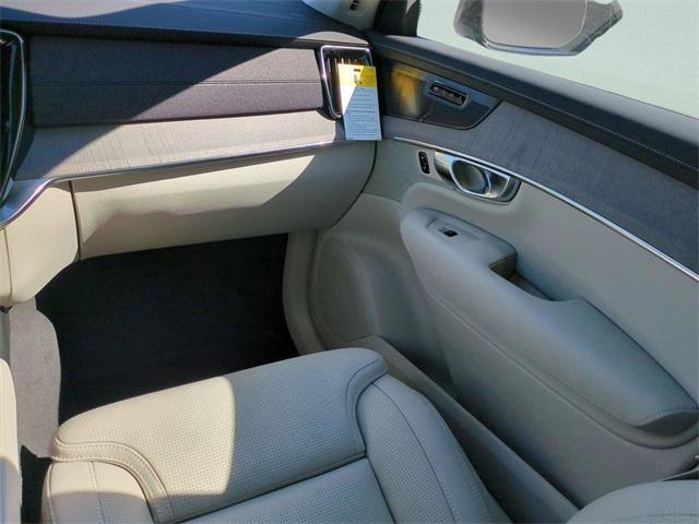 new 2026 Volvo XC90 car, priced at $76,190