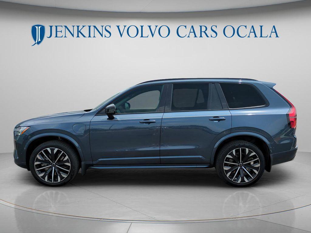 new 2026 Volvo XC90 Plug-In Hybrid car, priced at $86,092