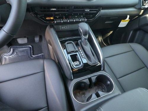 new 2025 GMC Canyon car