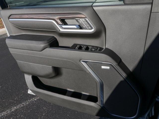 new 2026 GMC Sierra 2500 car