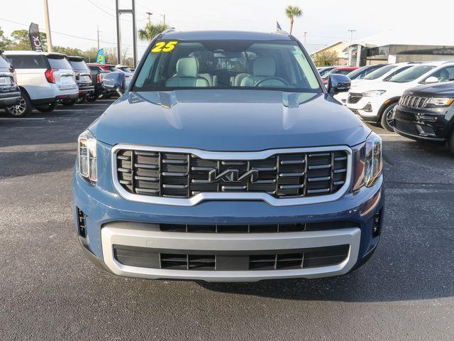 used 2025 Kia Telluride car